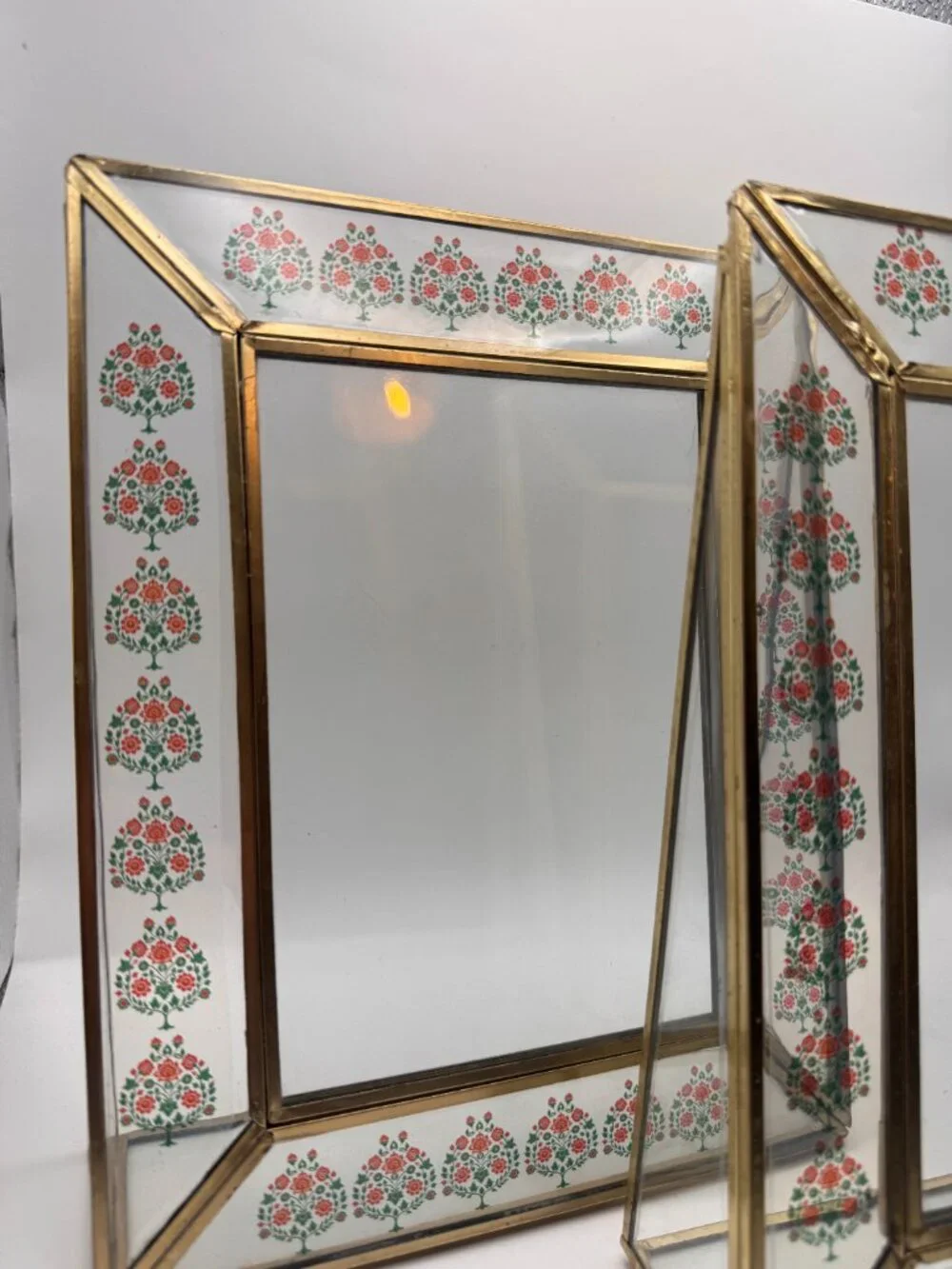 Brass Metal Tabletop Frame Set Made in India